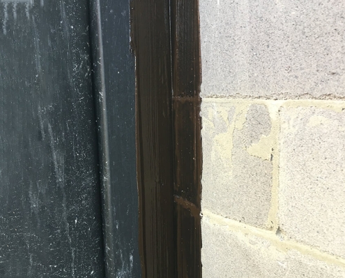 liquid rubber window frame